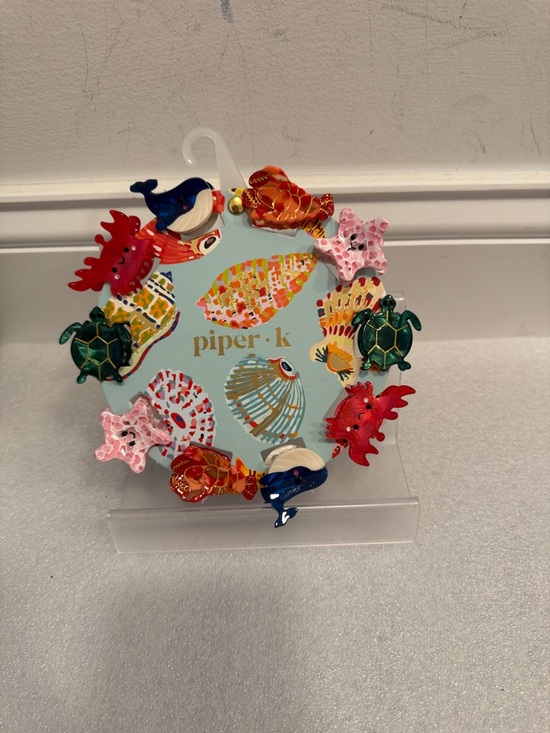 Piper K Accessories - Piper K Beach Sea Life hair clips set lobsters crabs turtles starfish NWT
